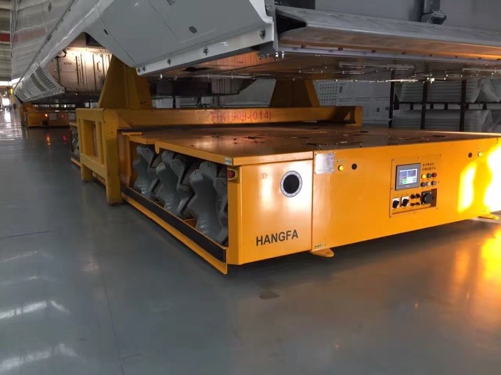 XKTY.COM-星空(中国)
推出50t联动全向车-5.jpg