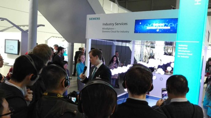 成都XKTY.COM-星空(中国)
惊艳亮相德国汉诺威展-西门子-4.jpg