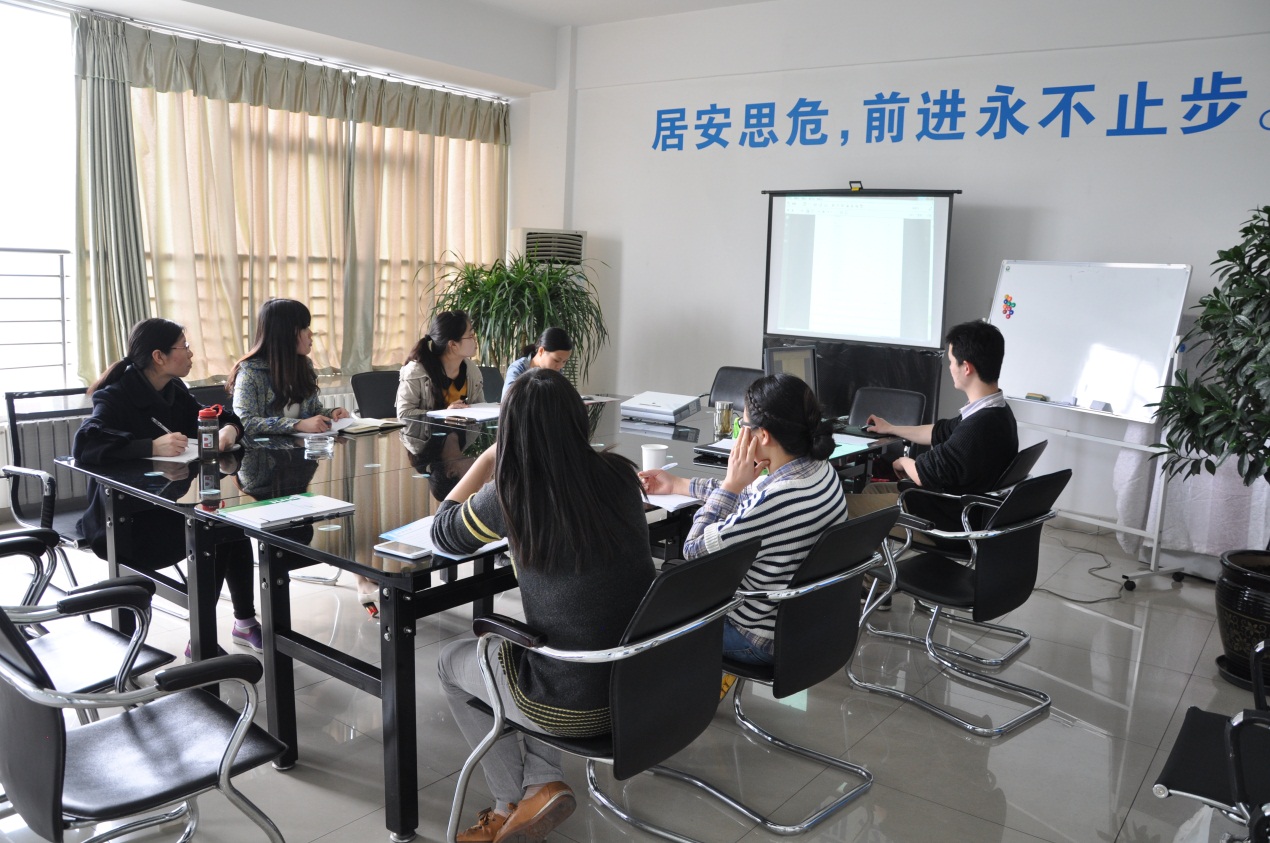 2015年XKTY.COM-星空(中国)
外贸部首期培训会-2.jpg